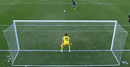 日本U23前锋谈点球被扑后反弹入网：原本我还以为踢飞了