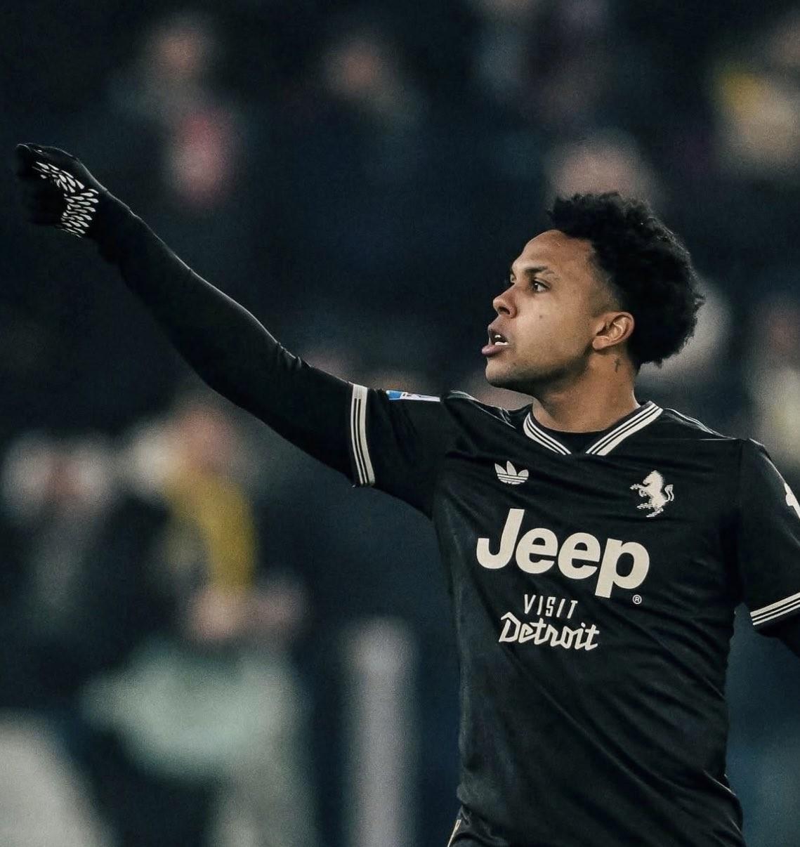 开云入口-都体：伊尔迪兹续约只差签字，麦肯尼留队的可能性也在增加